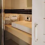 Oda ve Kahvaltı Cadde75 Alaçatı Çeşme