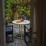Cadde75 Alaçatı Oda ve Kahvaltı *