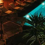 Oda ve Kahvaltı Cadde75 Alaçatı *