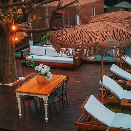 Cadde75 Alacati ベッド・アンド・ブレックファスト