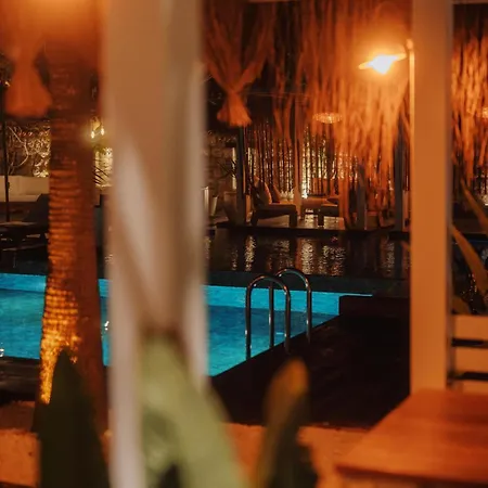 ベッド・アンド・ブレックファスト Cadde75 Alacati *